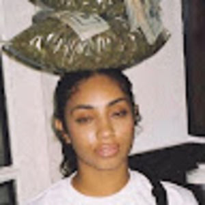 Meet your Posher, Dennis